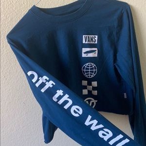 Blue cropped boyfriend tee